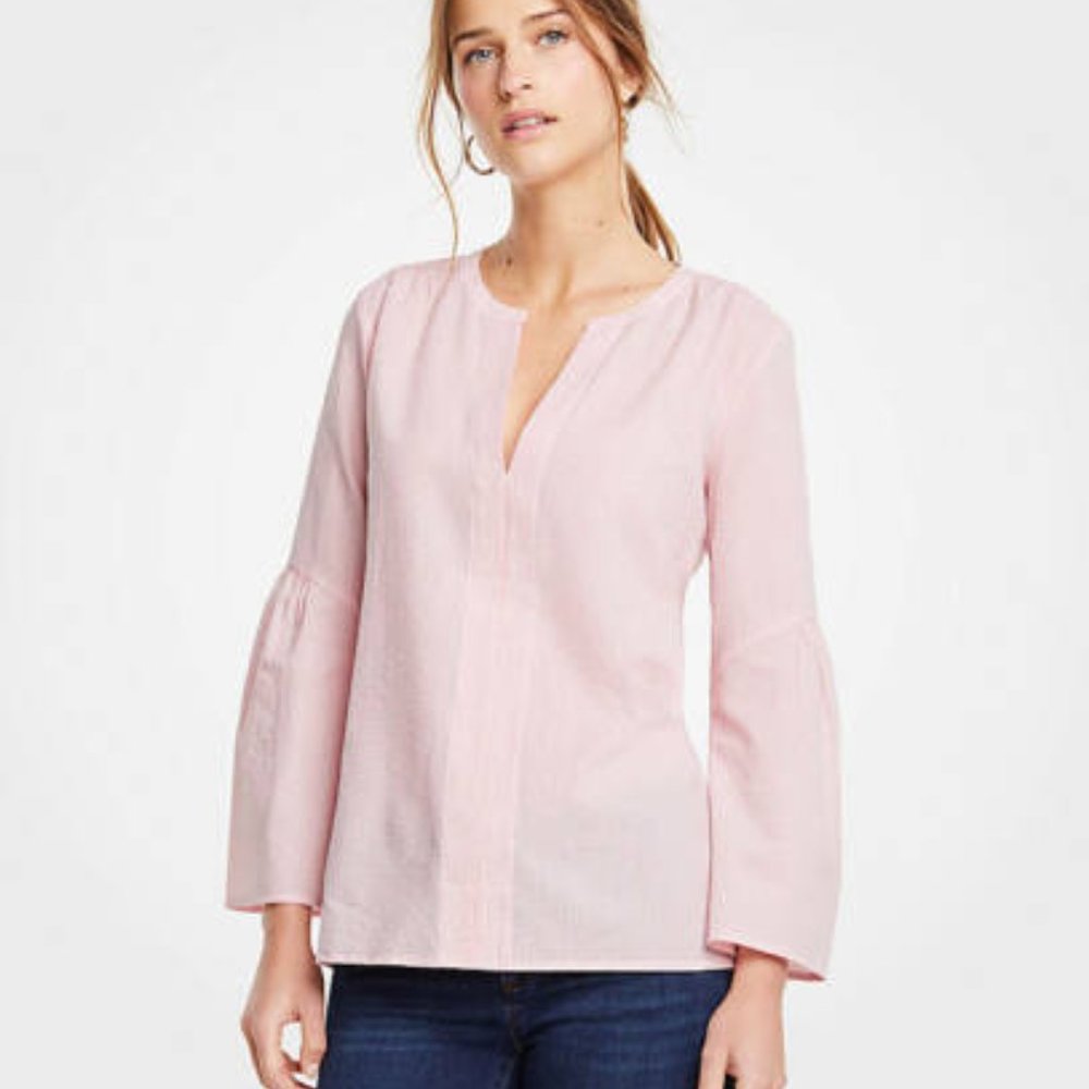 NWOT Ann Taylor seersucker tunic w/ bell sleeves.